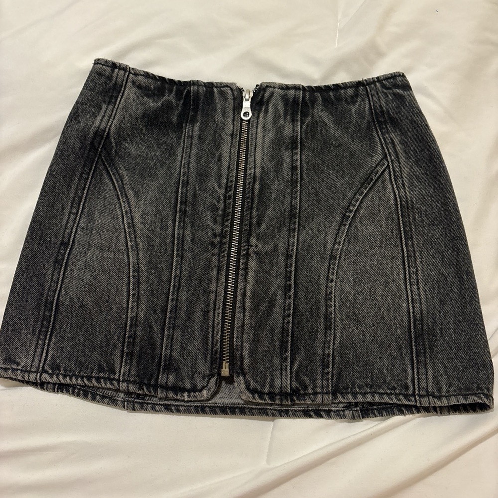 GRLFRND Black Mini Pencil Skirt for Night Out
